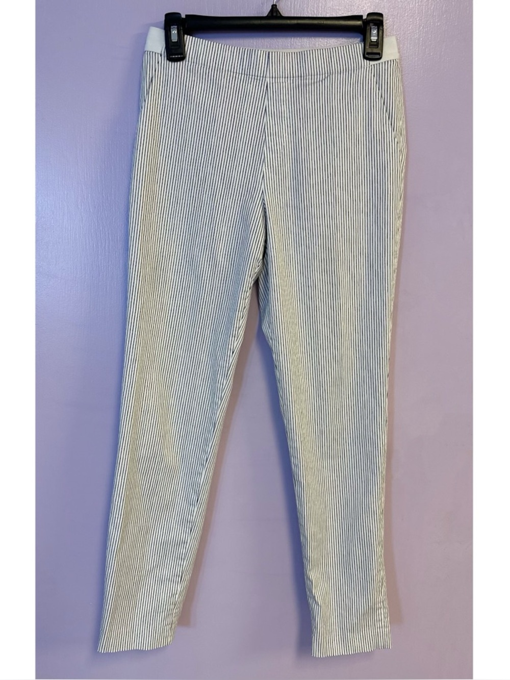 Uniqlo Pants Size w 26-27”